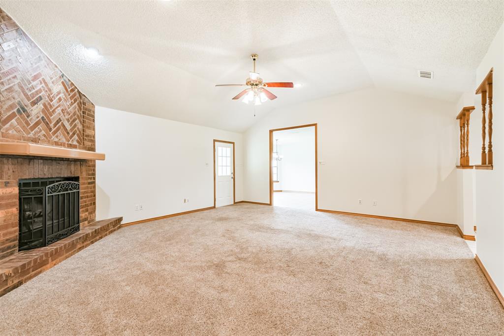 633 County Road 2222, Cleveland, Texas image 10