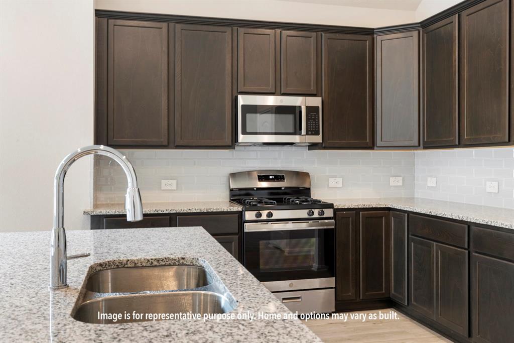 219 New Dawn Trail, Huntsville, Texas image 8