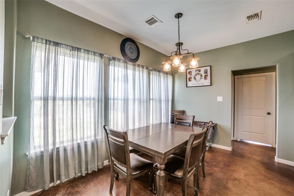 2259 County Road 325, Sabinal, Texas image 5