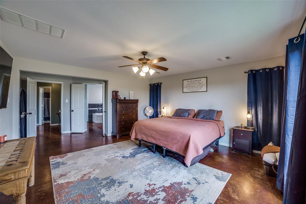 2259 County Road 325, Sabinal, Texas image 16