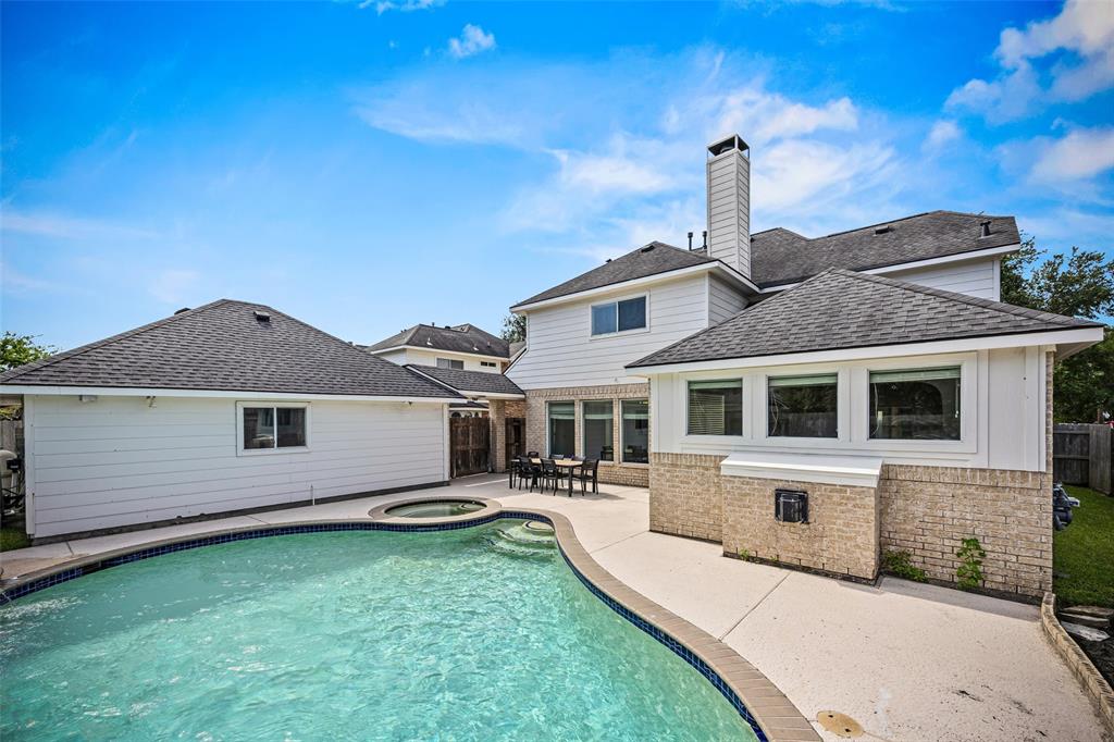 6115 Berwick Lane