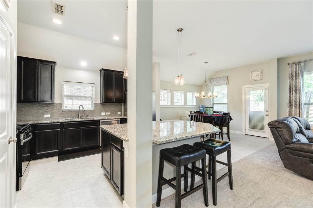 9534 Ocean Drive, Iowa Colony, Texas image 12