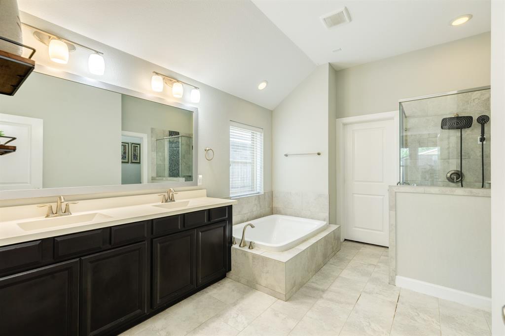 9534 Ocean Drive, Iowa Colony, Texas image 23
