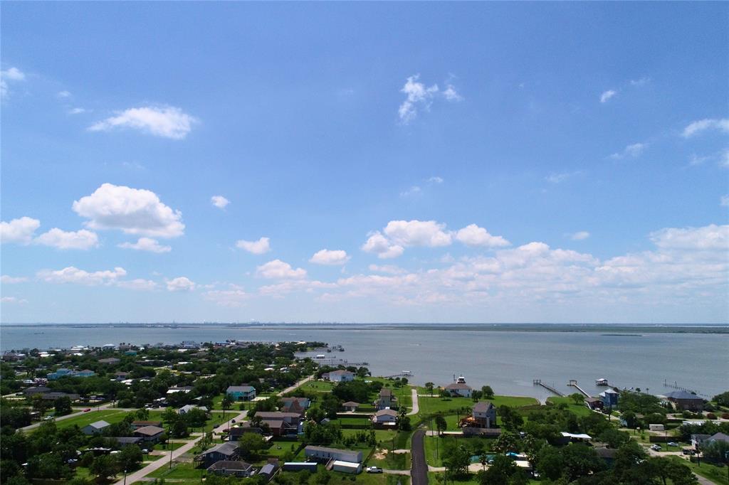 921 13th Street, San Leon, Texas image 7