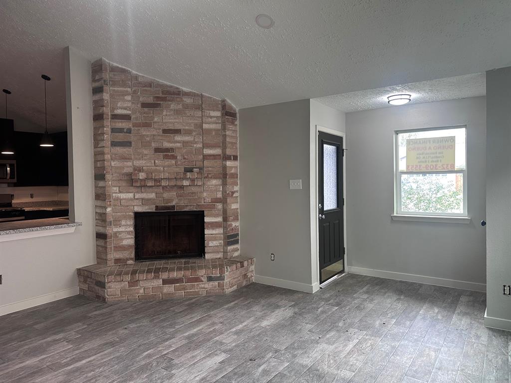 7115 Little Creek Court, Cypress, Texas image 23