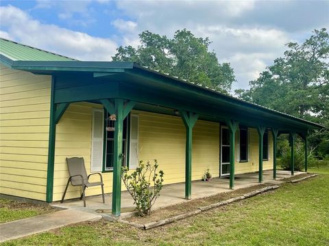 A home in Ledbetter