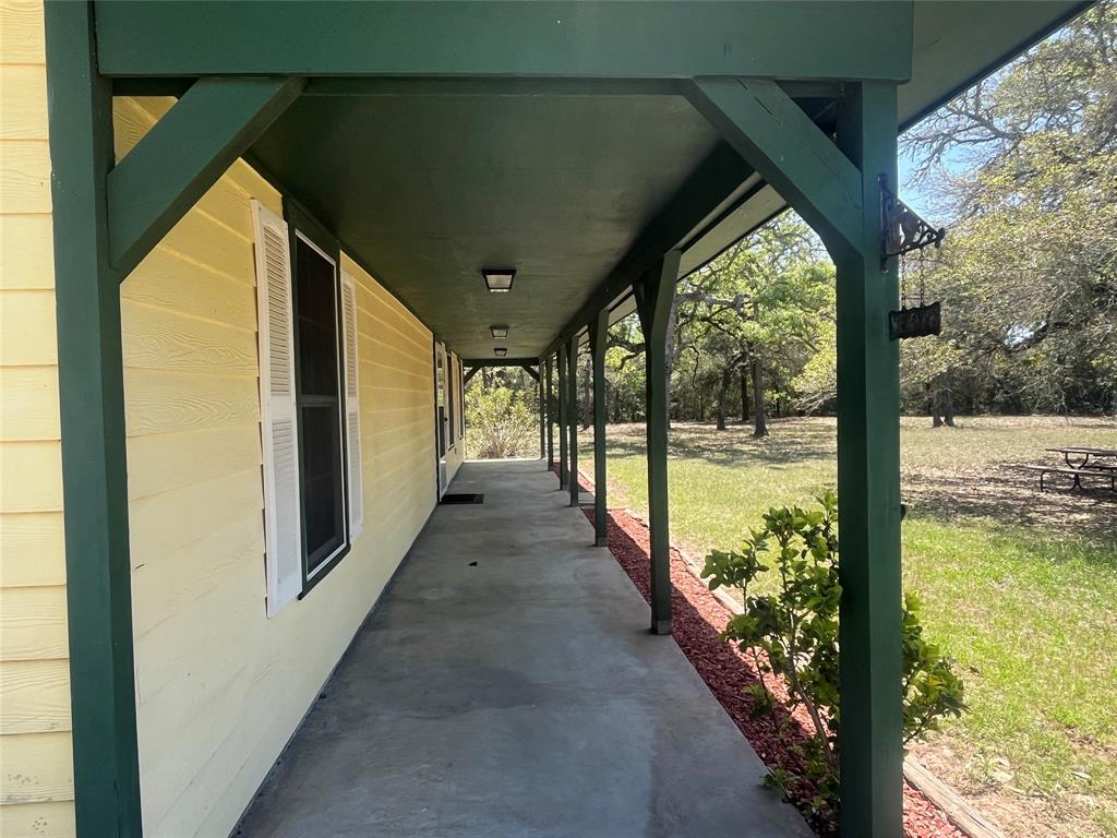 3634 Fm 1291, Ledbetter, Texas image 3