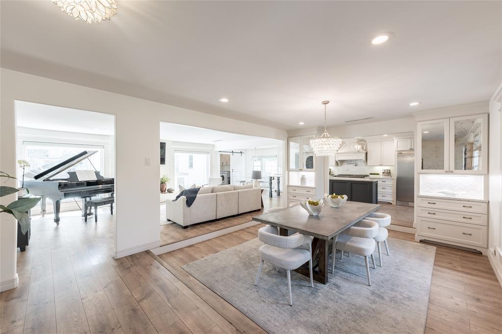 2802 Bernadette Lane