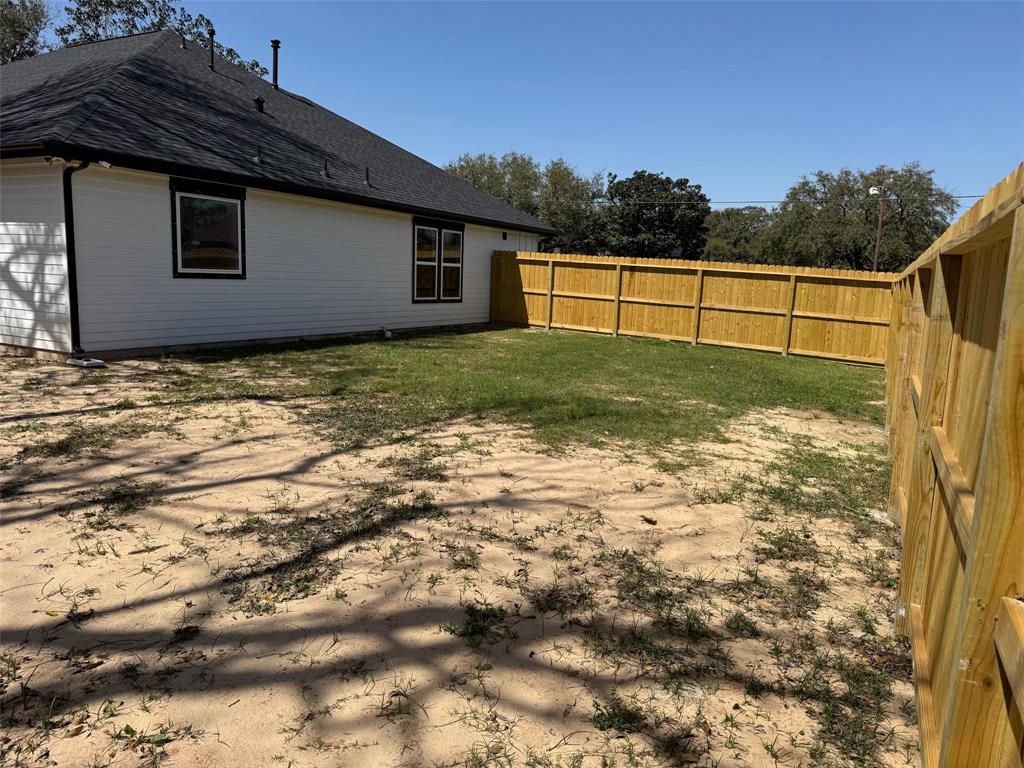 6405 Carver Avenue, Texas City, Texas image 28