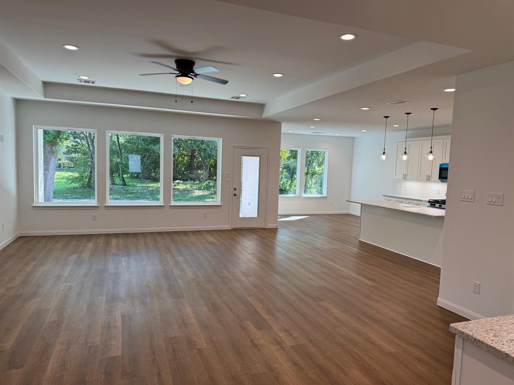 6405 Carver Avenue, Texas City, Texas image 1