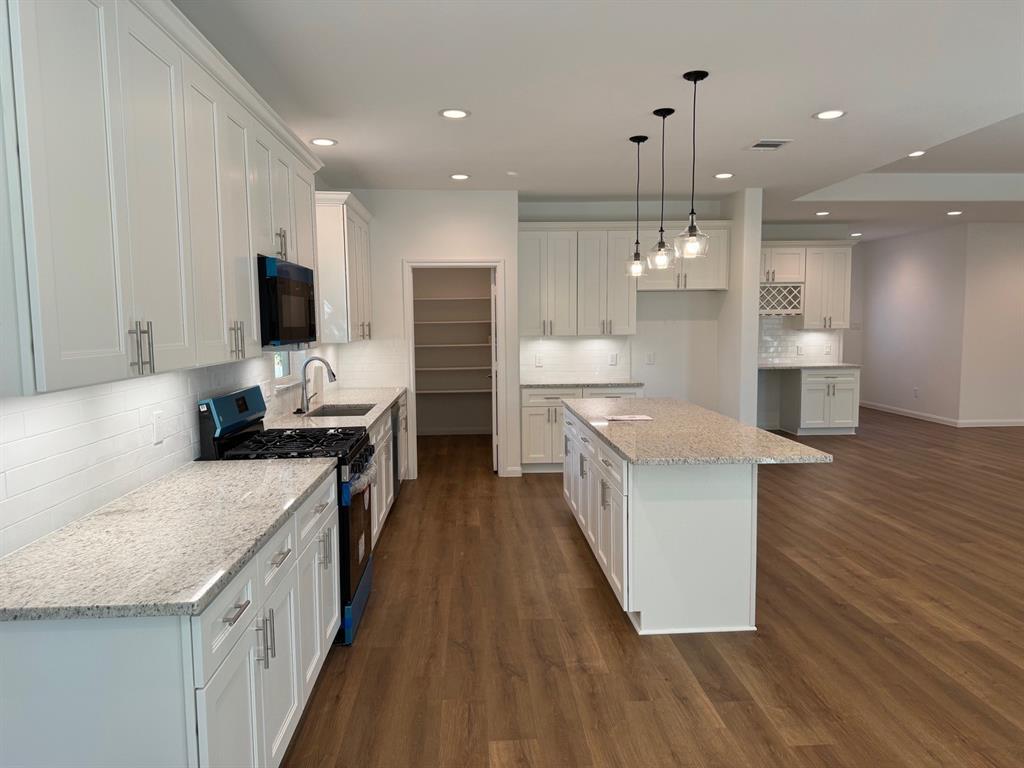 6405 Carver Avenue, Texas City, Texas image 5
