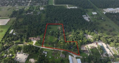 Photo of 11291 Darby Loop, Conroe, TX 77385 (MLS # 82771506)