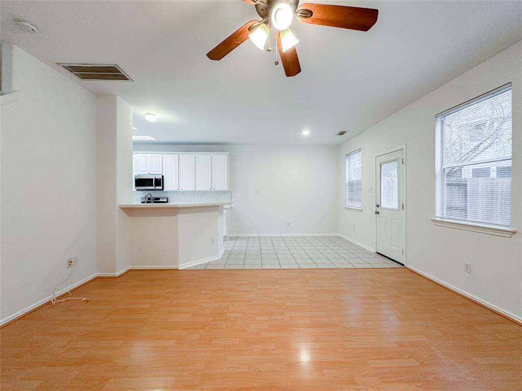 50 Ledgestone Place, The Woodlands, Texas image 7