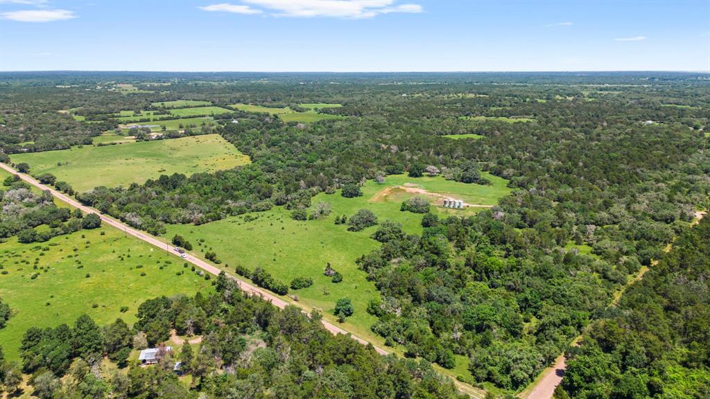 000 Henneke Road, Alleyton, Texas image 4