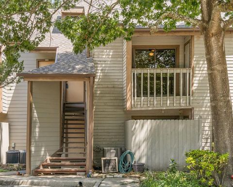 Photo of 3900 Aspen Drive #204C, Montgomery, TX 77356 (MLS # 66319268)