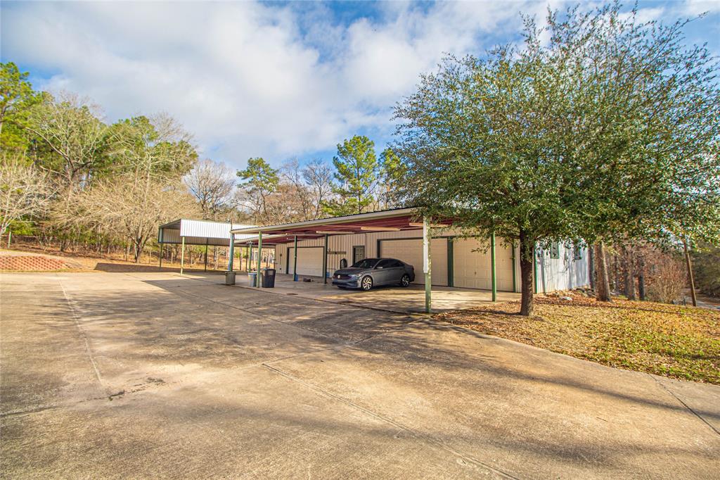 208 Gardenia Street, Onalaska, Texas image 3