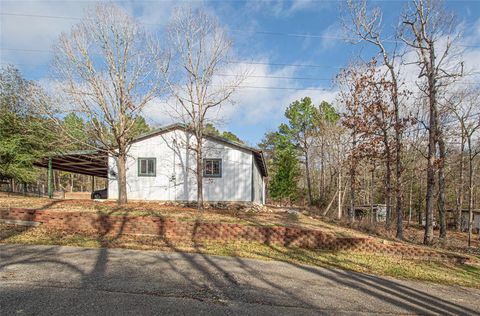 A home in Onalaska