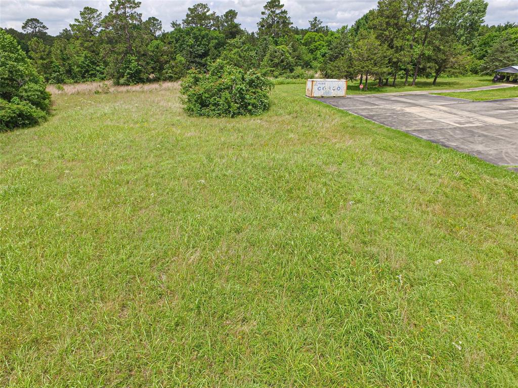 000 N Washington Avenue, Livingston, Texas image 13