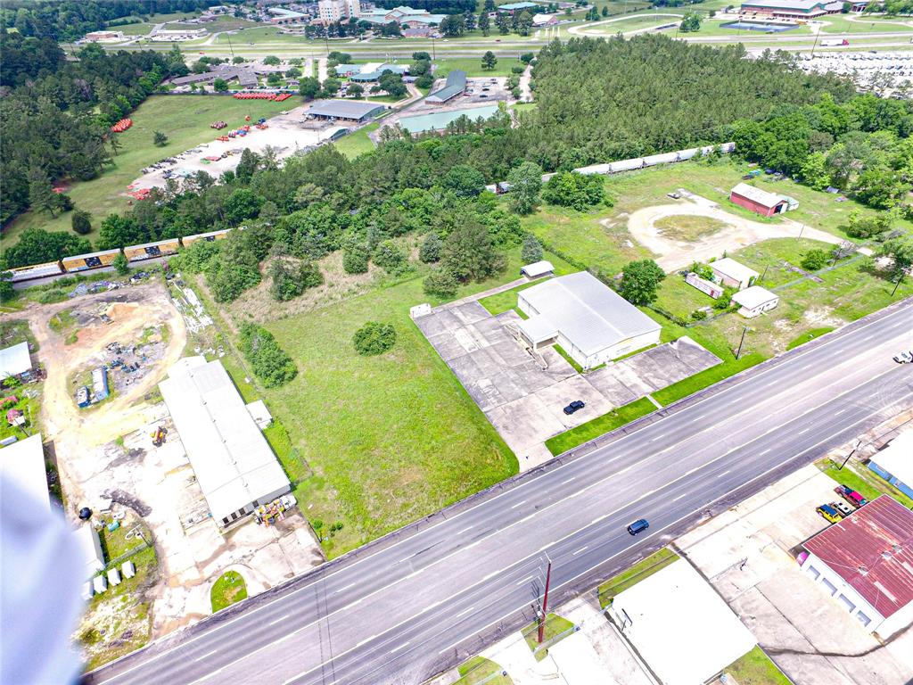 000 N Washington Avenue, Livingston, Texas image 4