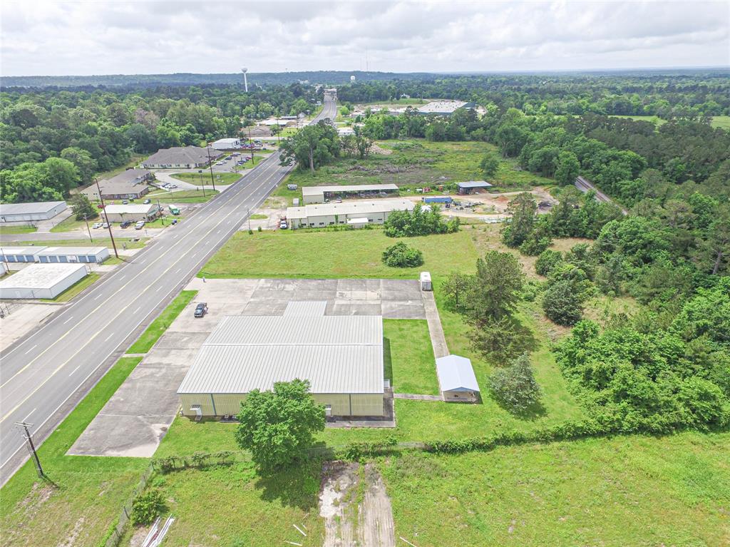 000 N Washington Avenue, Livingston, Texas image 9