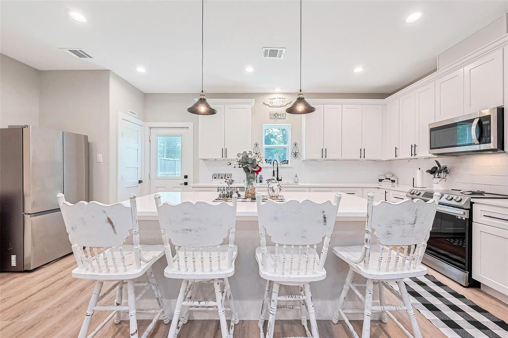 807 Avenue J Place