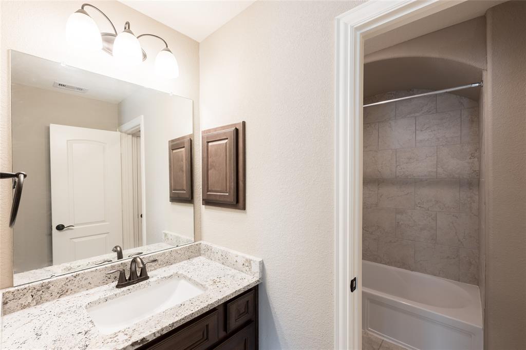 20722 Lavone Drive, Porter, Texas image 32