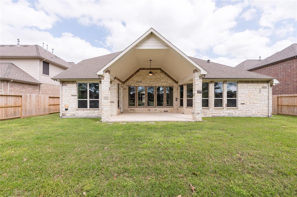 20722 Lavone Drive, Porter, Texas image 37