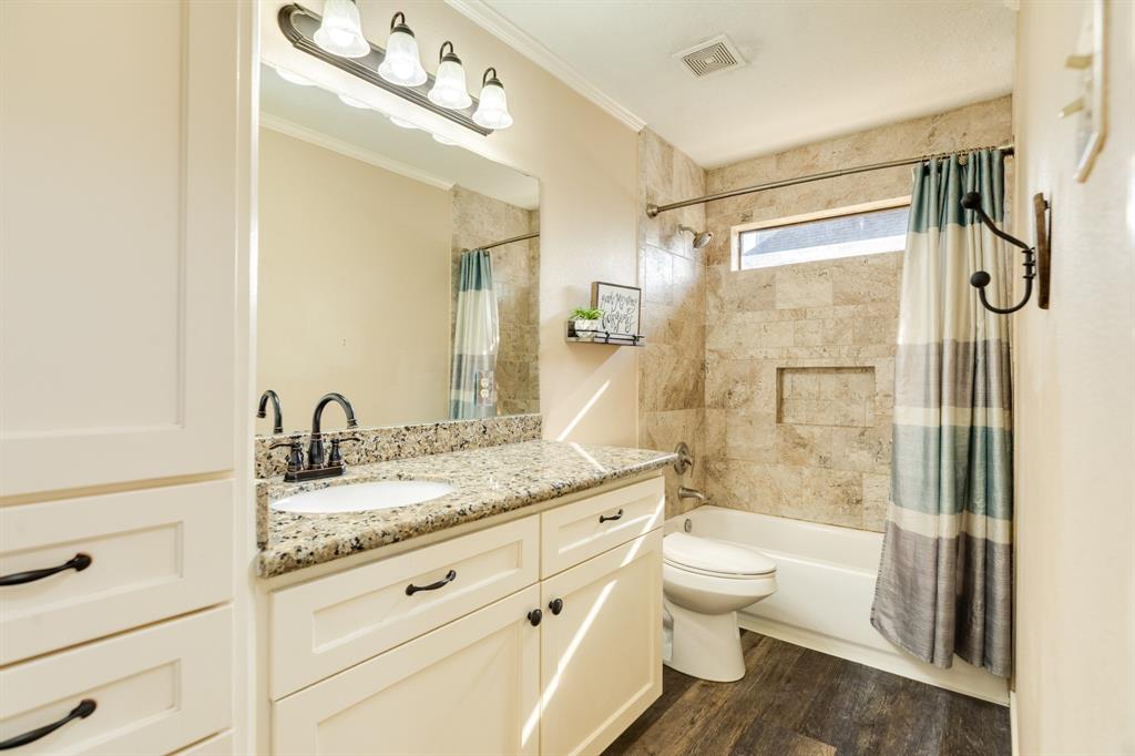 207 Audubon Woods Court, Richwood, Texas image 21