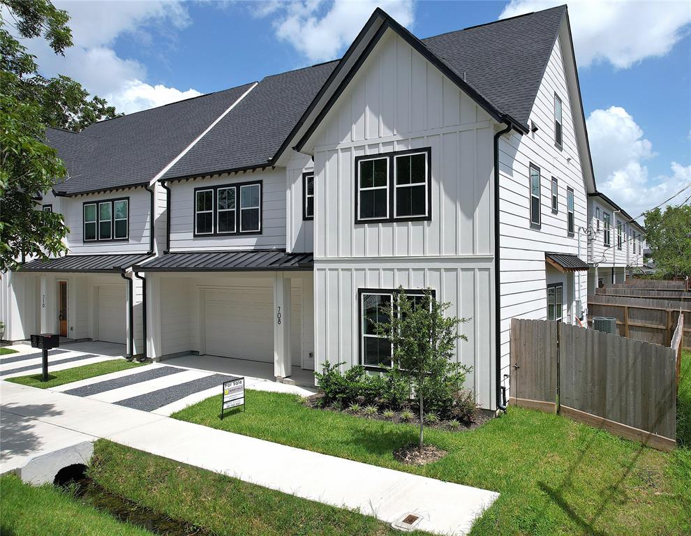 View Houston, TX 77009 house