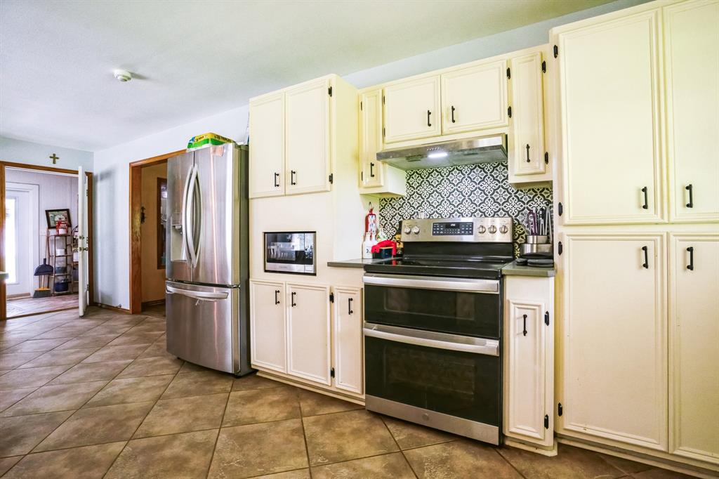 2744 Kelley Road, Livingston, Texas image 7