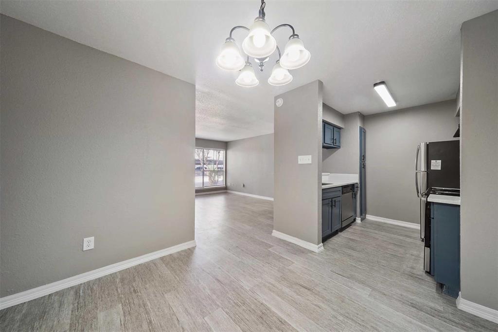 4400 Memorial Dr 10-1127