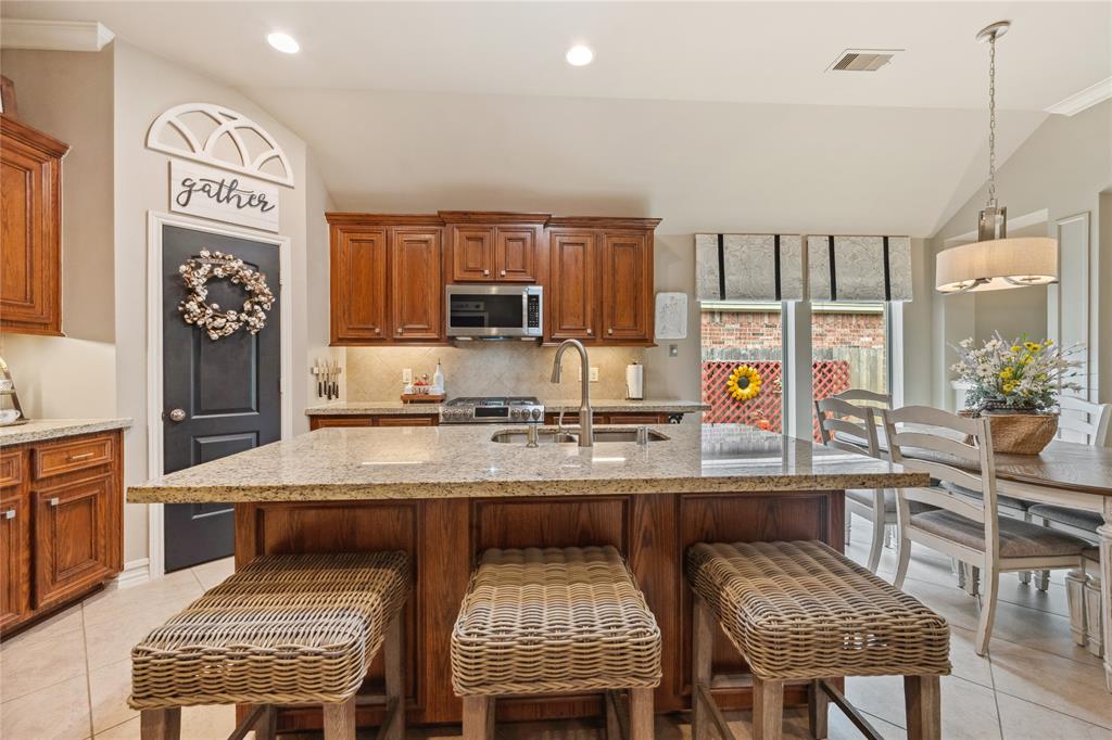 27438 Channing Springs Drive, Spring, Texas image 11