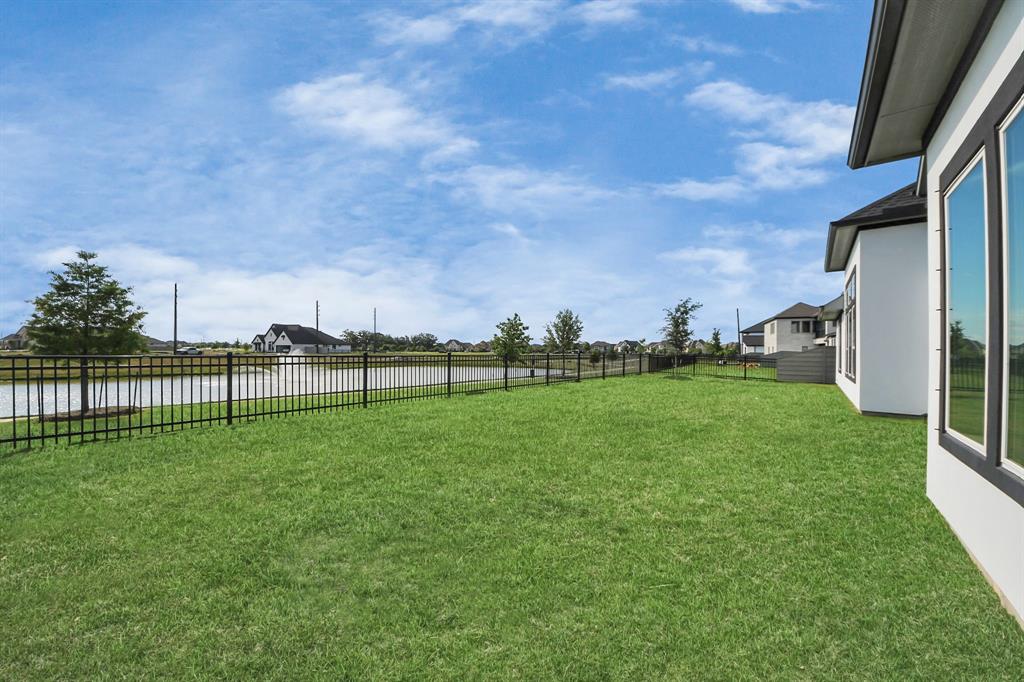 4914 Olive Province Lane, Manvel, Texas image 11