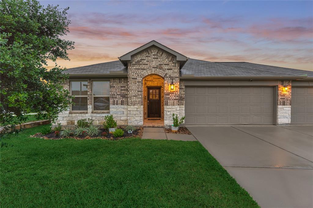 11503 Parrot Fish Court