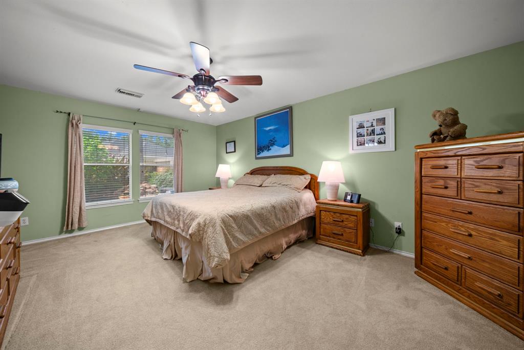 2223 Caroline Park Lane, Spring, Texas image 15