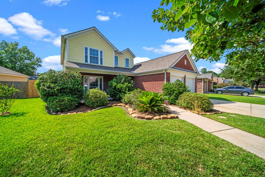 2223 Caroline Park Lane