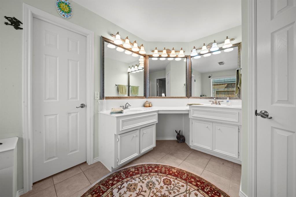 2223 Caroline Park Lane, Spring, Texas image 16
