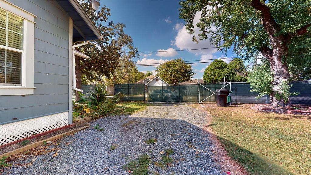 1638 Tabor Street, Houston, Texas image 22