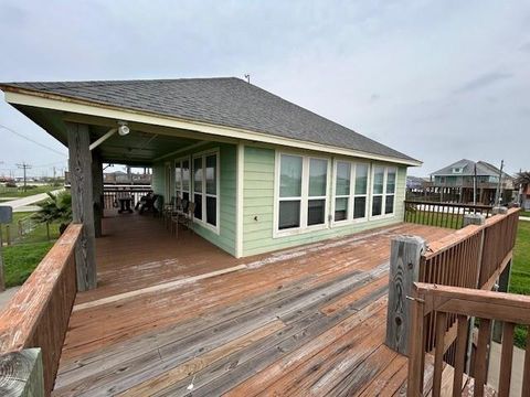 A home in Crystal Beach