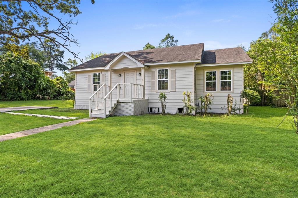 111 Conroe Drive, Conroe, Texas image 2