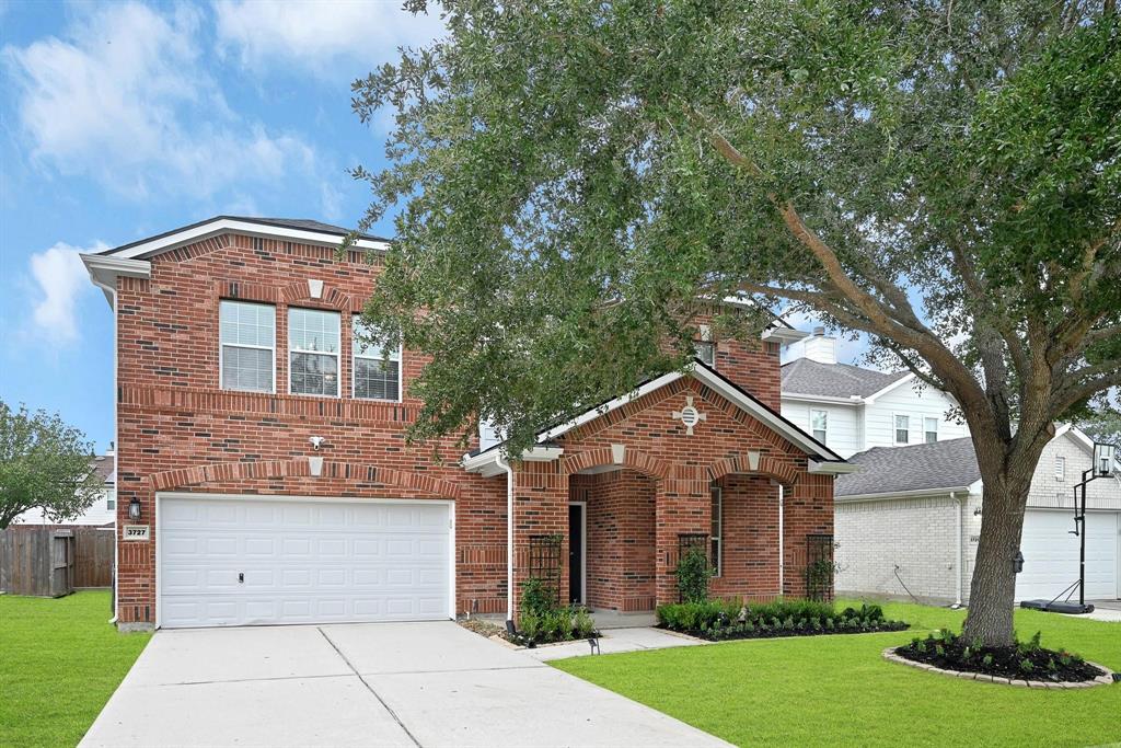 3727 Norwood Glen Lane, Friendswood, Texas image 1