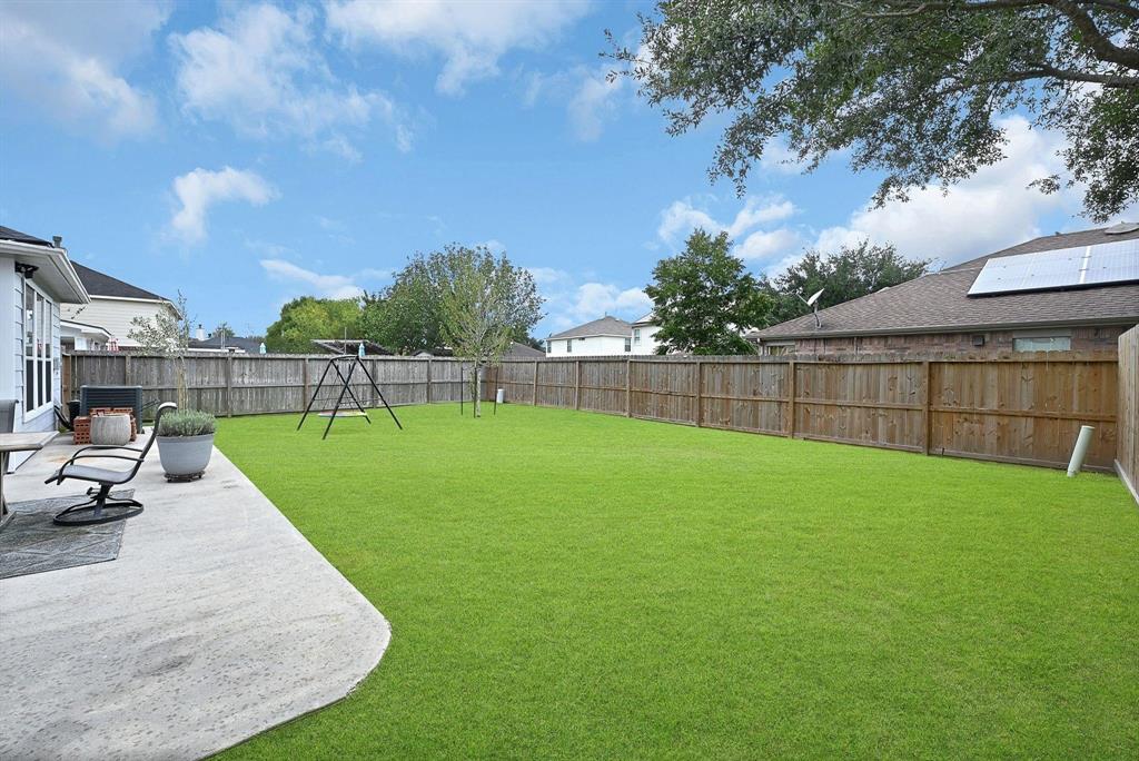 3727 Norwood Glen Lane, Friendswood, Texas image 19