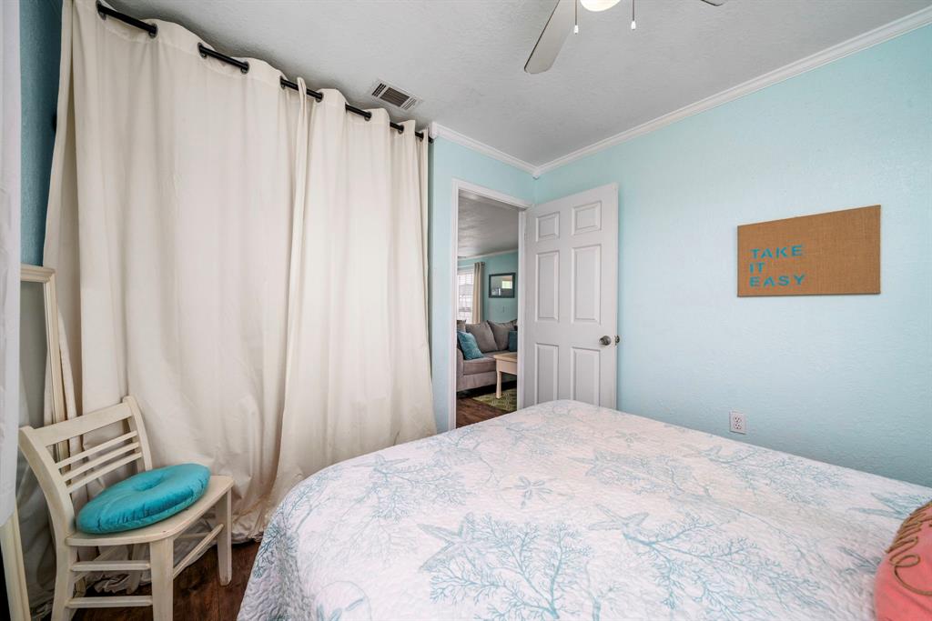 23150 Camino Street, Galveston, Texas image 10