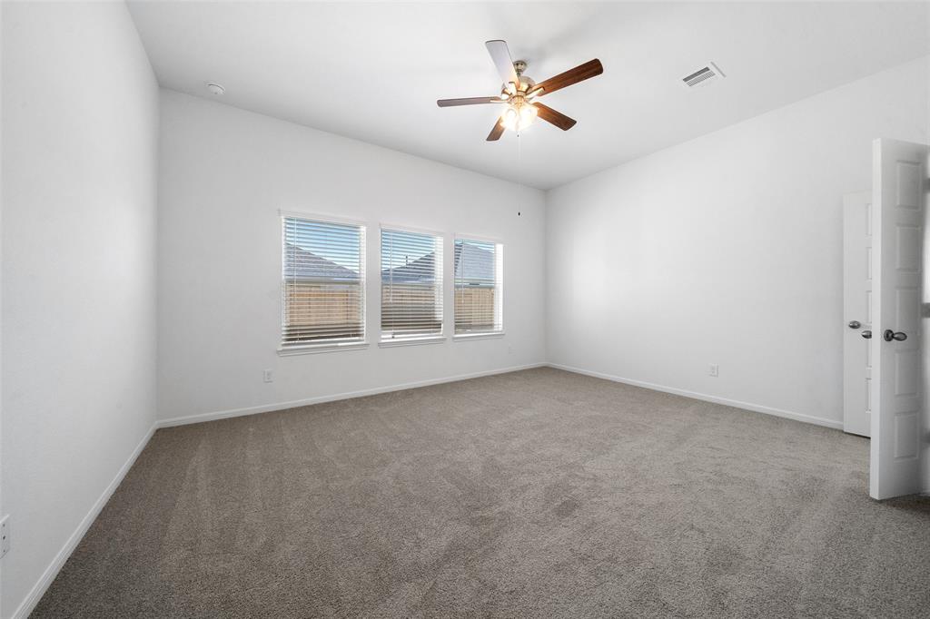 2126 Sanders Brook Drive, Baytown, Texas image 15
