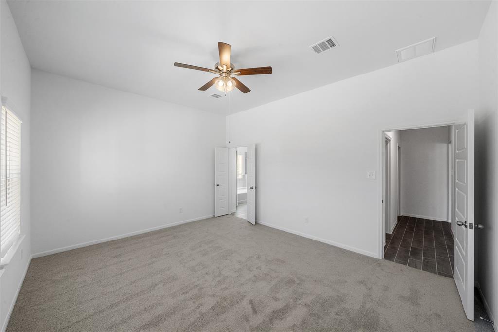 2126 Sanders Brook Drive, Baytown, Texas image 16