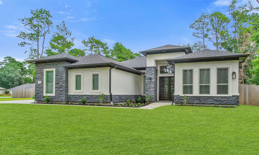 718 Weeping Willow Way