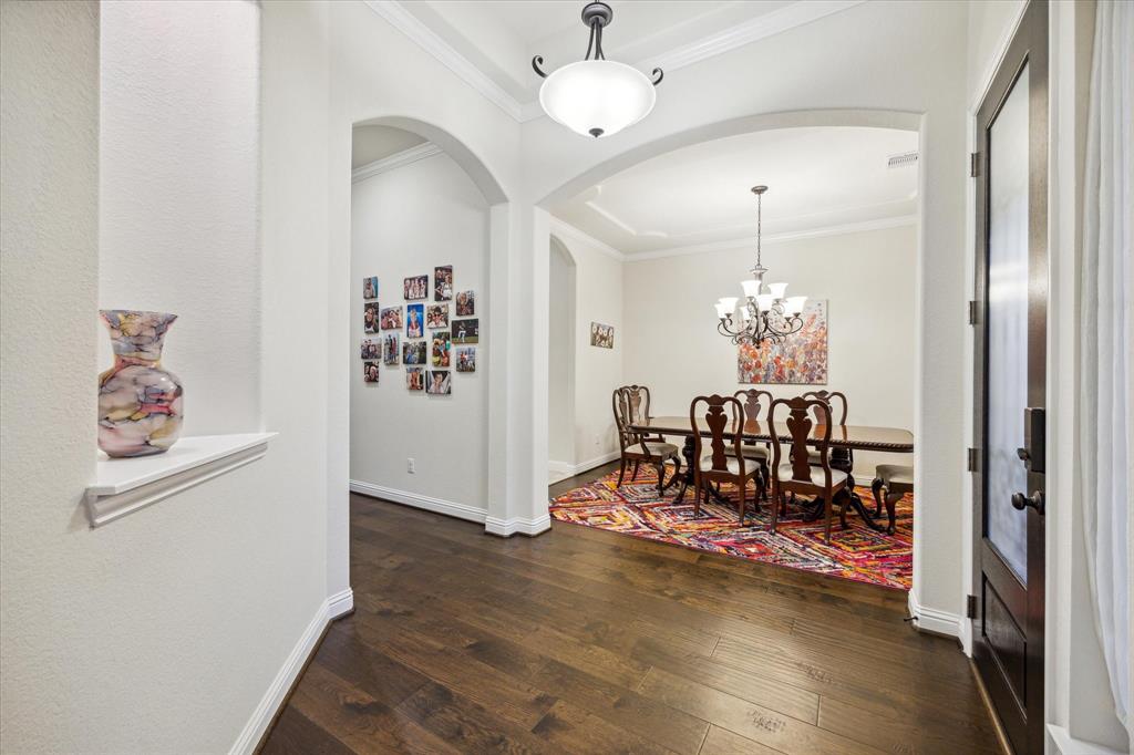 6615 Cottonwood Crest Lane, Katy, Texas image 3