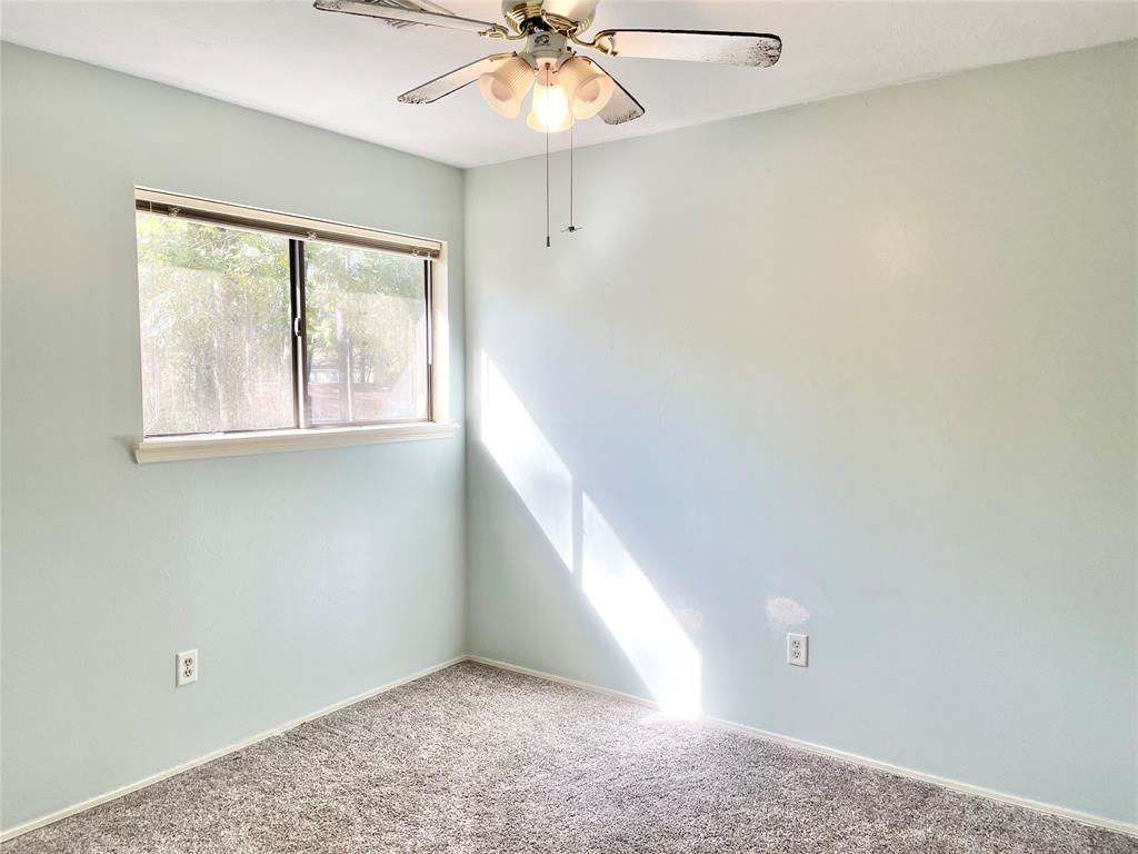 42 Dew Fall Court, The Woodlands, Texas image 23