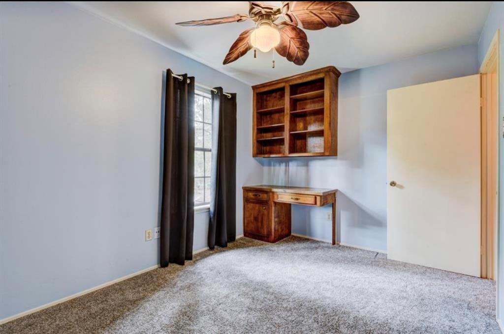 42 Dew Fall Court, The Woodlands, Texas image 13