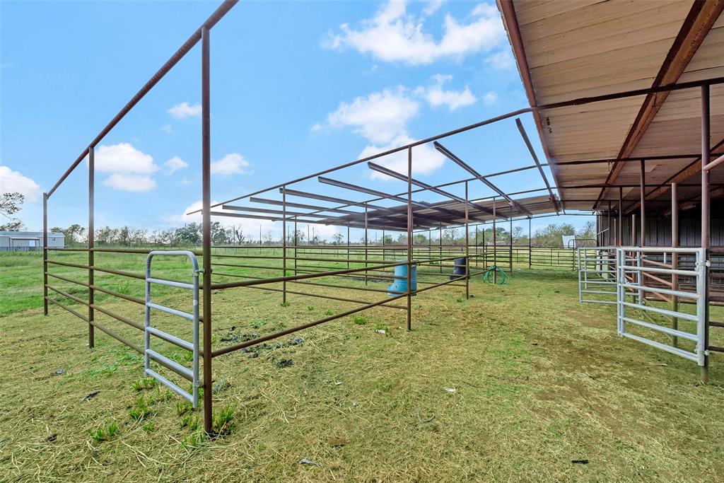 2218 Hintz Road, Sealy, Texas image 35